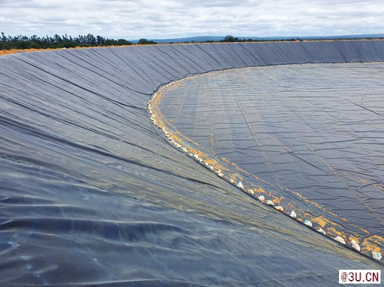 出口蓄水池防滲土工膜